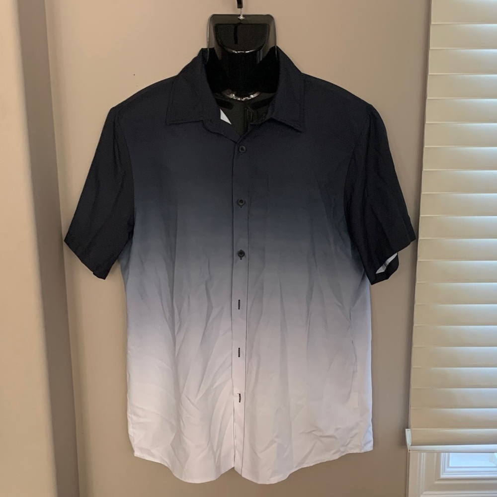 Large Gradient Black and White Men's Casual dress Shirt short sleeve